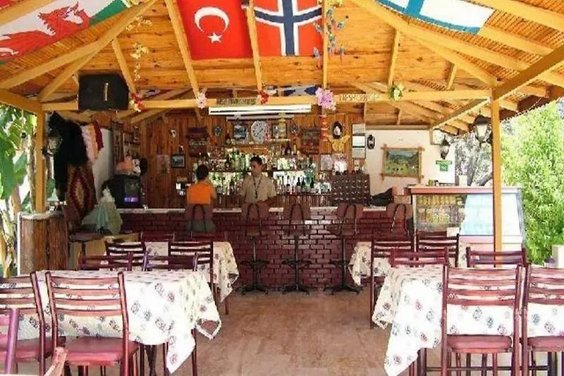 Ince Aparts Icmeler Apartment
